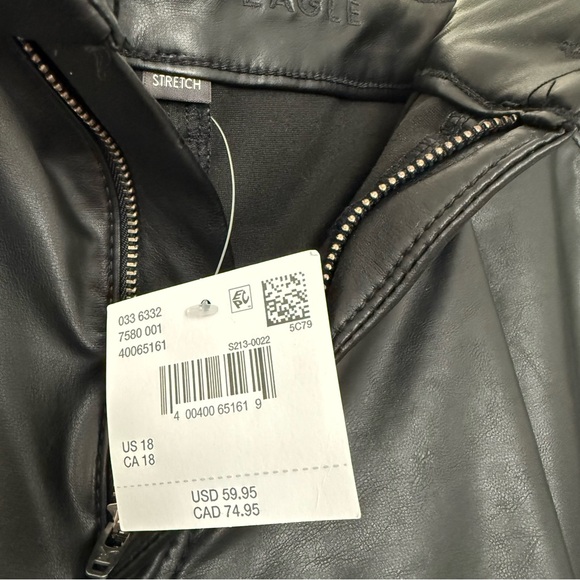 American Eagle - AE Women’s Baggy Vegan Leather Shorts NWT - Picture 4 of 6